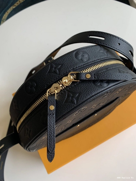 AAA Pruses Bags BOITE VUITTON MM LOUIS CHAPEAU SOUPLE 0716
